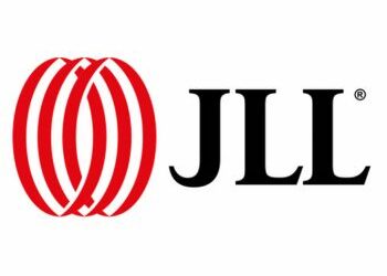 JLL Invests in the Dallas, TX Community with a Team Building Event